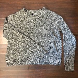 Crew neck sweater